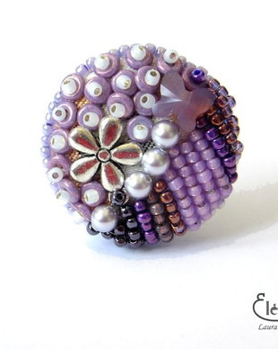 Brosa (martisor) violet