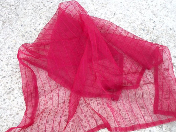Organza  culoare grena