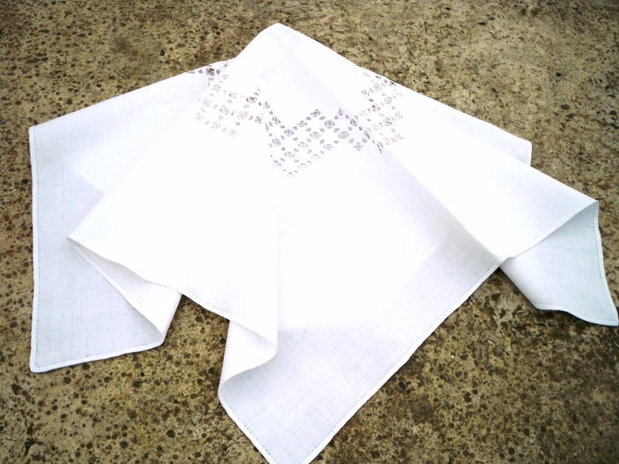 Broderie cu flori