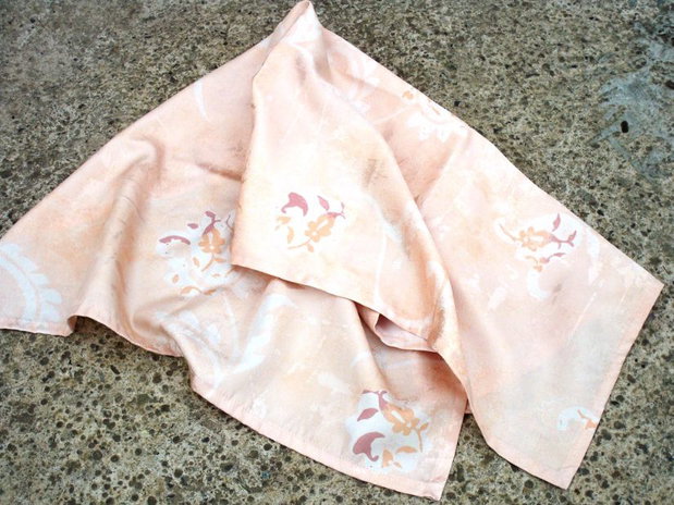 Material textil crem