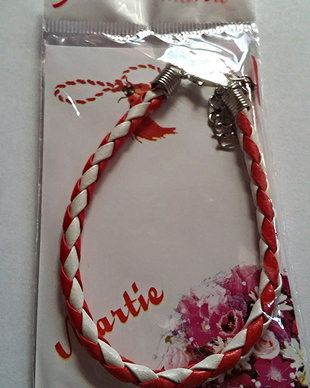 Bratara martisor imitatie piele