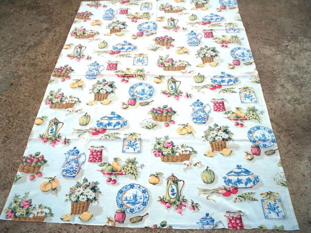 Metraj textil cu imprimeuri