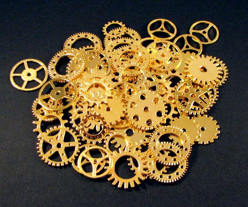 6611 - (50buc)  Mix, charms mecanisme / rotite ceas, aliaj metalic auriu lucios, steampunk, 16-25mm