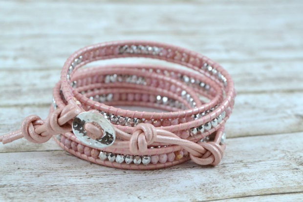 Bratara wrap snur de piele si cristale ''Soothing''
