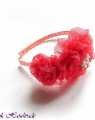 Red Spring 2 - cordeluta flori satin