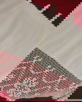 Draperie vintage cu broderie