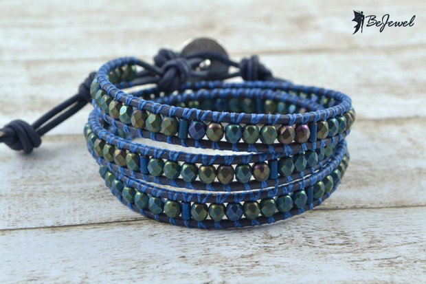 Bratara wrap cu snur de piele, hematit si cristale ''Crazy Blue''