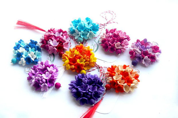 Floricele si howlite