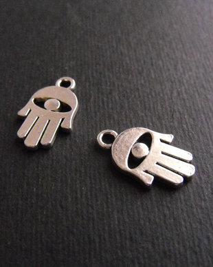 PANDANTIV MANA HAMSA -19 X 12 MM