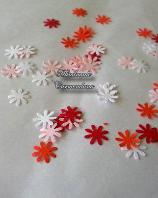 Confetti flori