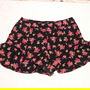 Mini-mini-fustita pantalon