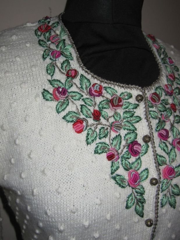 jacheta ELISA crem tricotata brodata manual