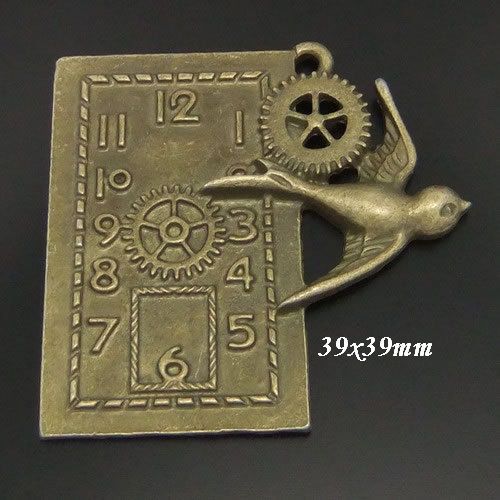 6595 - Pandantiv, cadran ceas, pasare zbor, steampunk, aliaj metalic bronz
