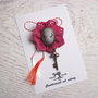 Brosa martisor cu camee si cheita