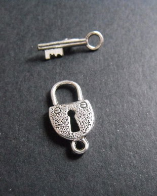 INCHIZATOARE TOGGLE LACATEL - 21 X 11 MM