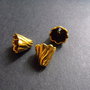 CON AURIU - 13 X 12 MM