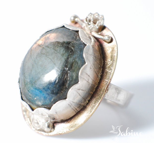 Inel argint, alamă şi labradorit cabochon