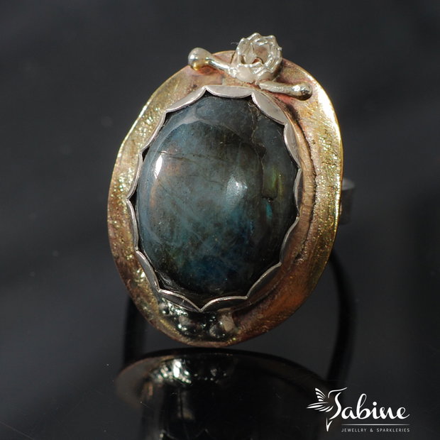 Inel argint, alamă şi labradorit cabochon