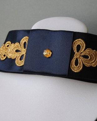 Brâu cu broderie