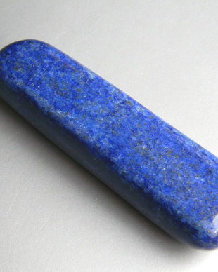 Lapis slefuit LB2