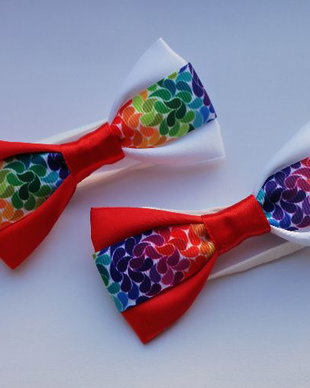 Mini papion-martisor curcubeu