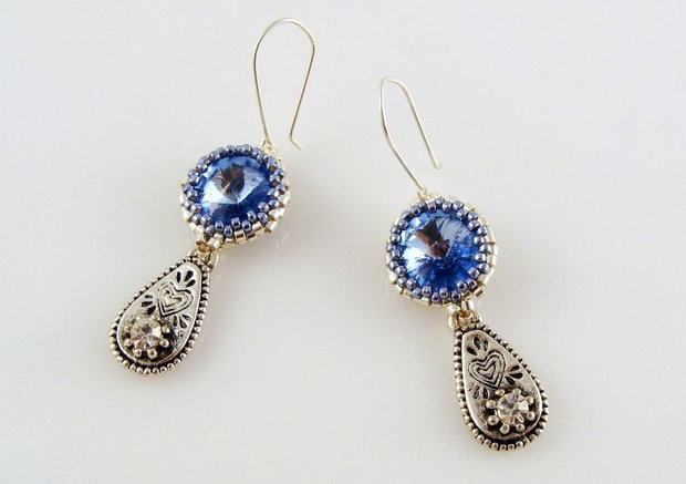 Cercei din margele si cristal Swarovski