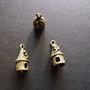 PANDANTIV CASUTA BRONZ - 18 X 8 MM