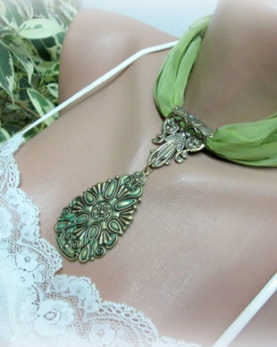Esarfa colier vintage
