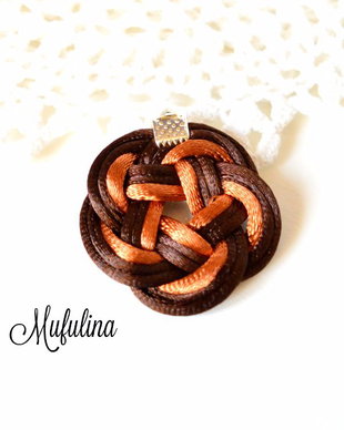 Knot - a pendant