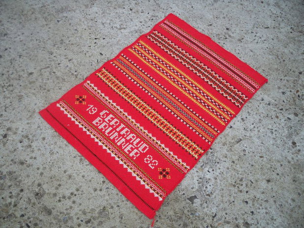 Broderie manuala