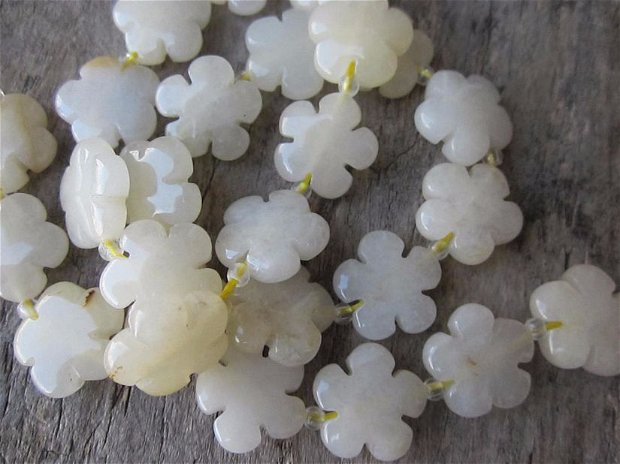 Floricele agate, 15 mm