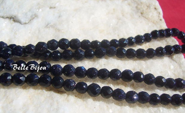 Blue goldstone fatetate aprox 4 mm