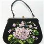 Poşetă neagră din piele cu broderie florală - toporasi si violete – poşetă cu broderie, poşetă  cu flori
