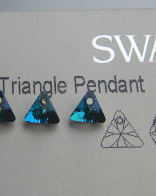 Pandantiv Swarovski - Triunghi 8 mm - 6628-BB