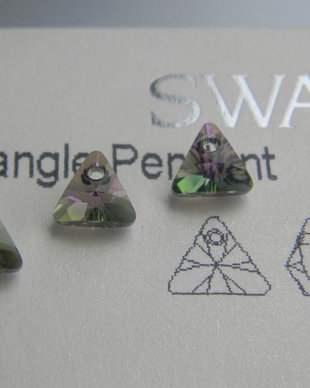 Pandantiv Swarovski - Triunghi 8 mm - 6628-PSH