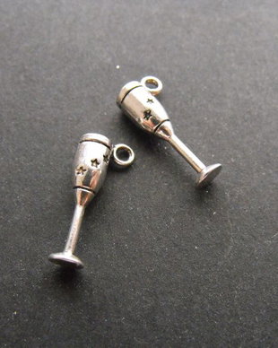 PANDANTIV PAHAR - 20 X 8 MM