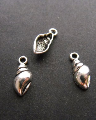 PANDANTIV SCOISCA - 16 X 6 MM