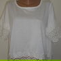 Bluza cu borduri dantelate