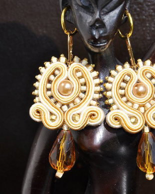Cercei soutache