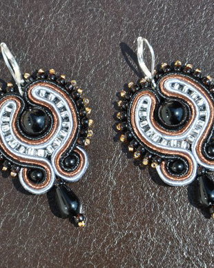 Cercei soutache onix