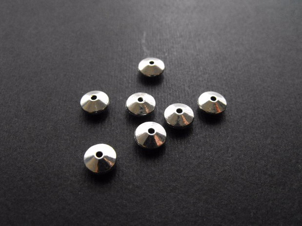 DISTANTIER - 8 X 4 MM