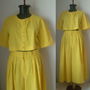 COSTUM VARA BUMBAC GALBEN