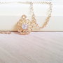 Charm aurit contur floare cu rhinestone ,18x15mm  GPLAK 171