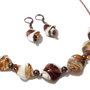 Set colier si cercei alb-caramel