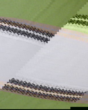 Mileu rustic cu dantela