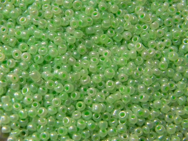 Margele nisip 3 mm (100 gr.)  (3-144)