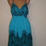 Rochie turcoise cu bordura dantelata