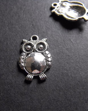 PANDANTIV BUFNITA - 21 X 14 MM