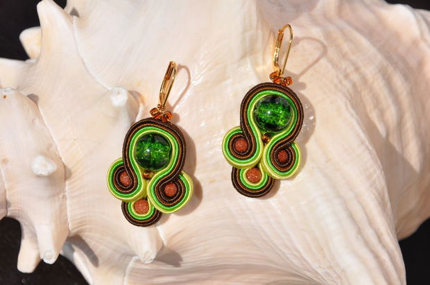 Cercei soutache maro cu verde