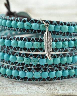 Bratara wrap cu snur de piele si magnezit ''Apache''